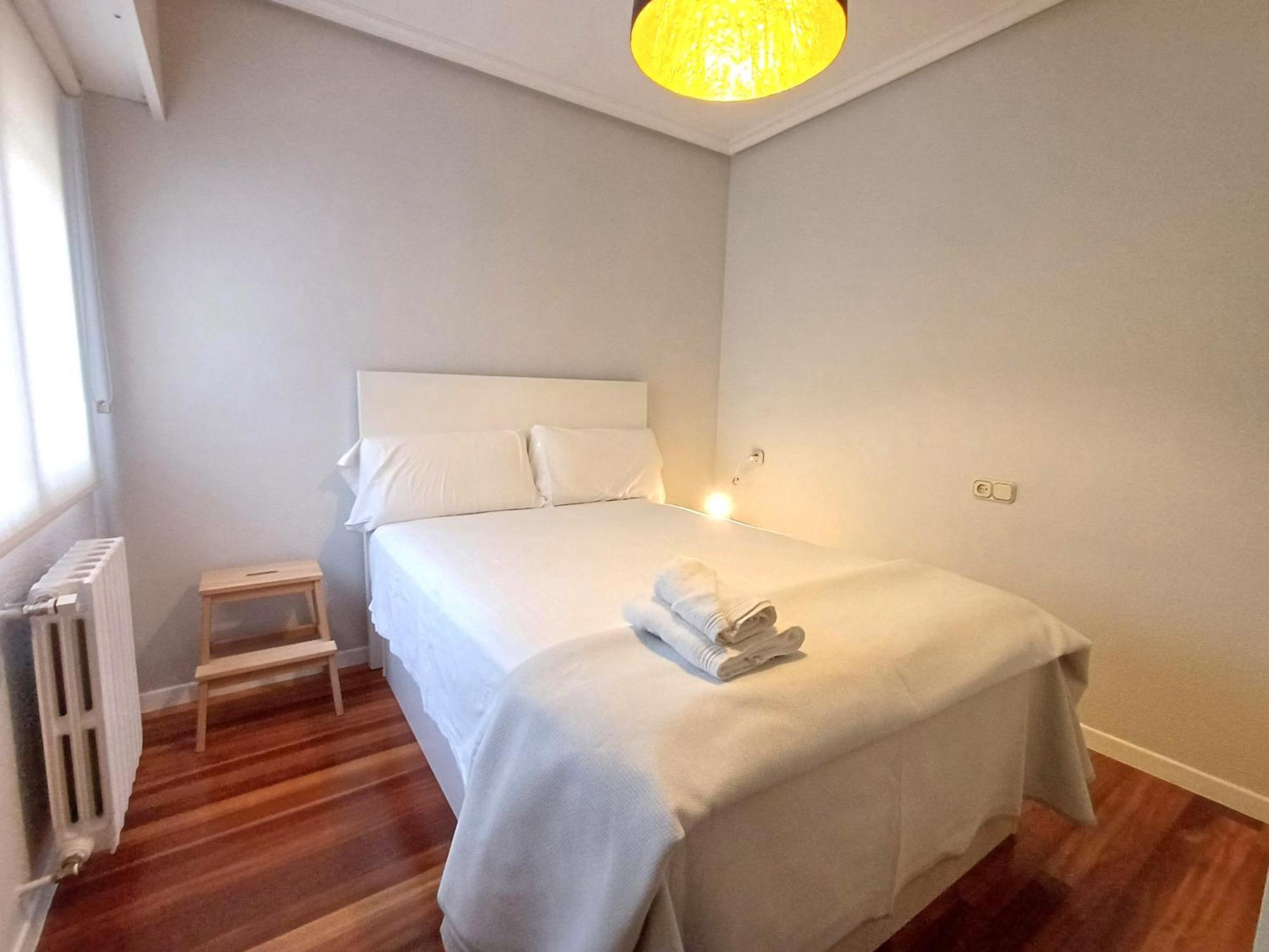 4j - Centro Con Parking Ourense